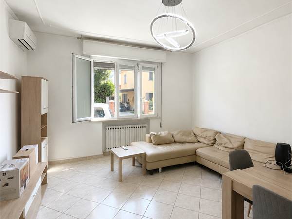 APPARTAMENTO CON GIARDINO PRIVATO SENZA SPESE CONDOMINIALI